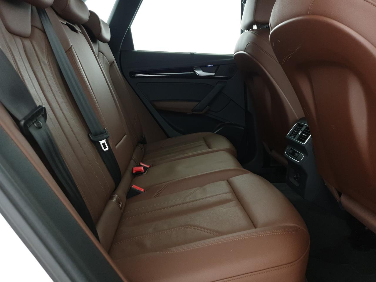 40TDI 190CV quattro S tronic Business Sport