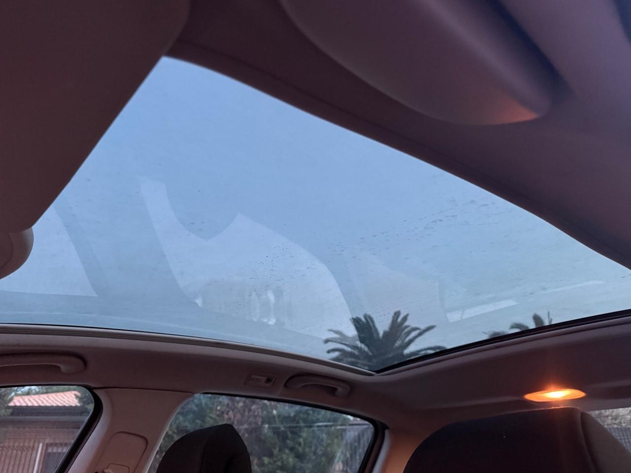 Peugeot 308 1.6 HDi 110CV 5p. Féline (5 Marce)