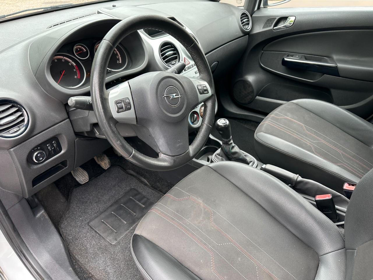 Opel Corsa 1.2 85CV 5 porte GPL-TECH Ecotec IDONEA PER NEOPATENTATI PERMUTABILE