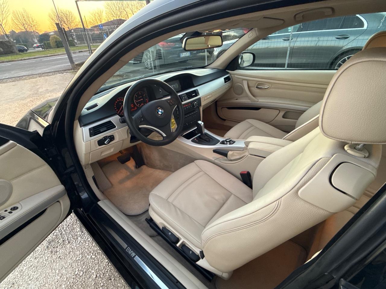 BMW 320d xDrive Coupé Futura