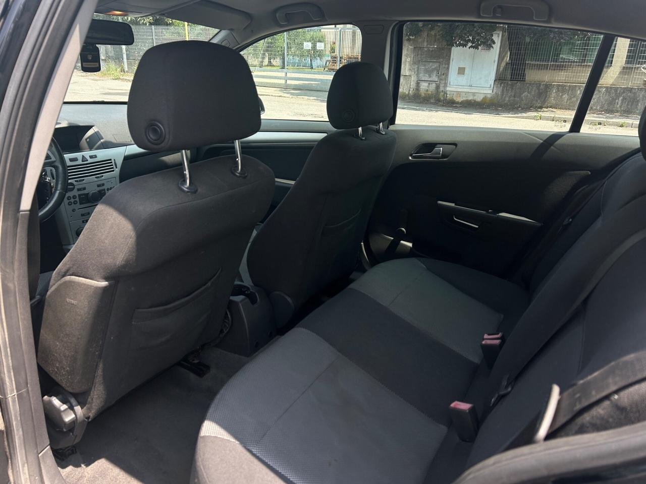 Opel Astra 1.7 CDTI 110CV 5 porte Cosmo
