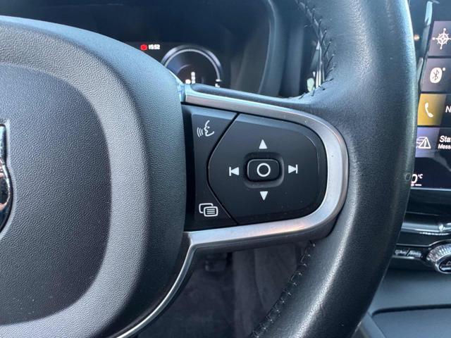 VOLVO XC60 T6 Recharge Plug-in Hybrid AWD