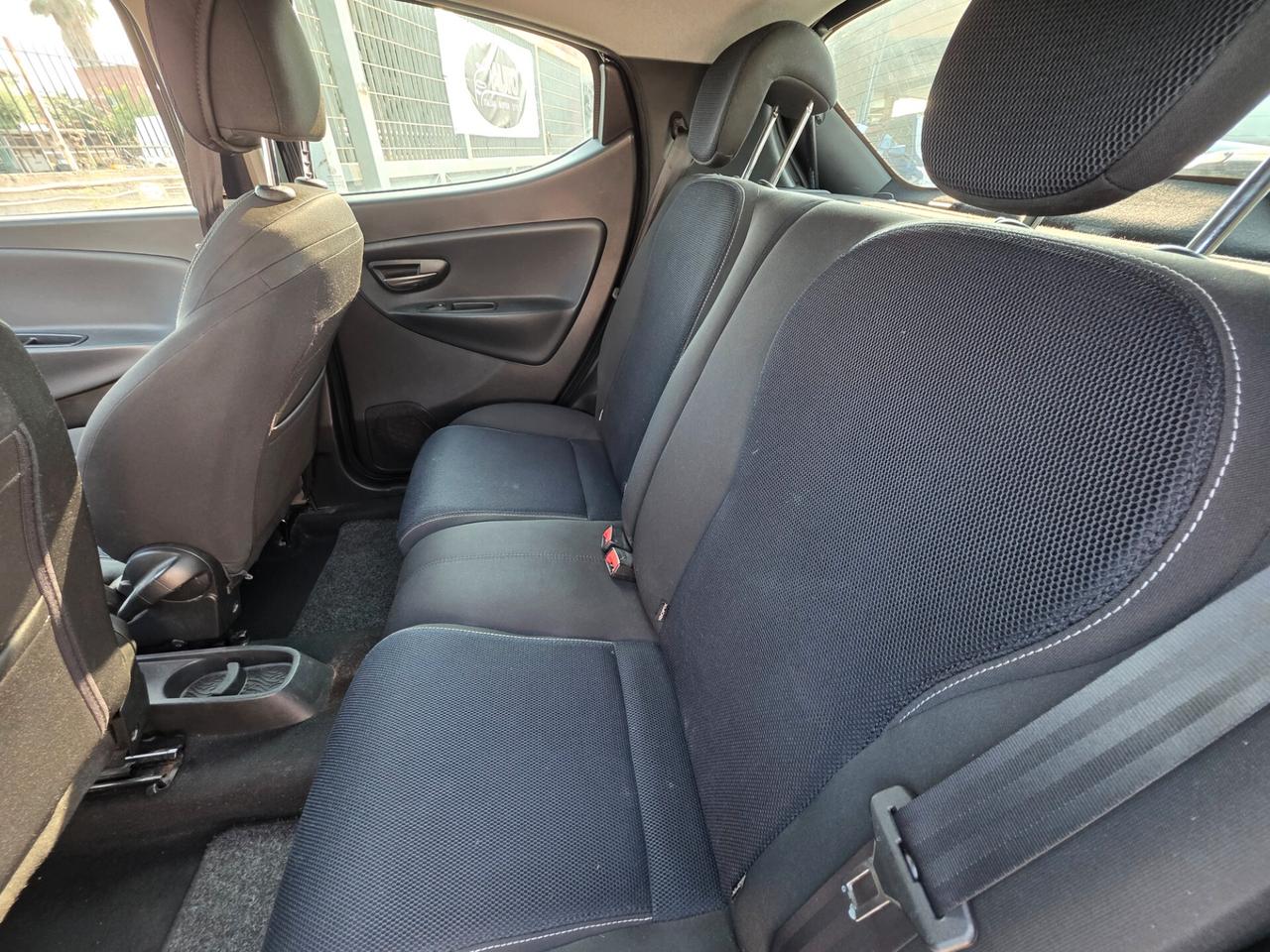 Lancia Ypsilon 1.3 MJT 16V 95 CV 5 porte S&S Platinum