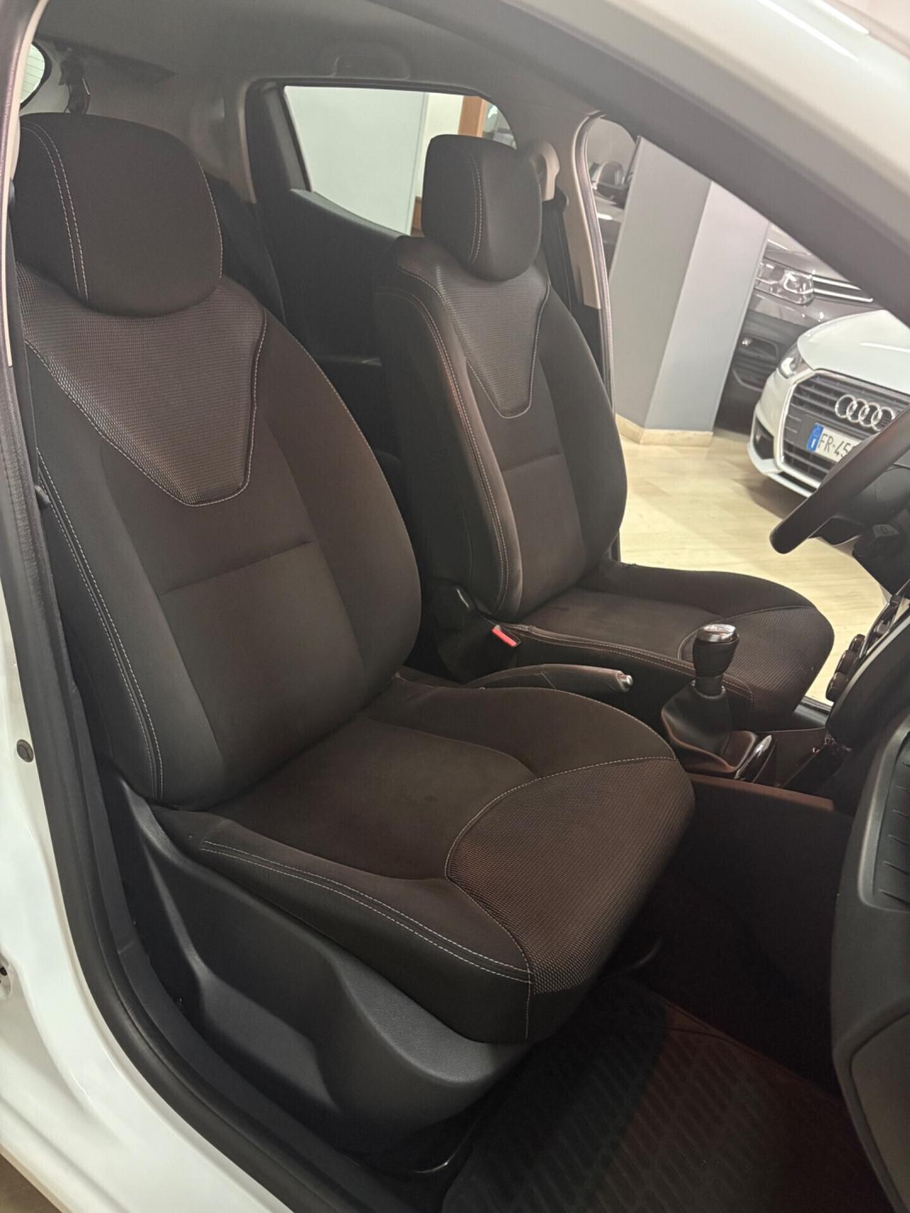 Renault Clio TCe 12V 90 CV 5 porte Business