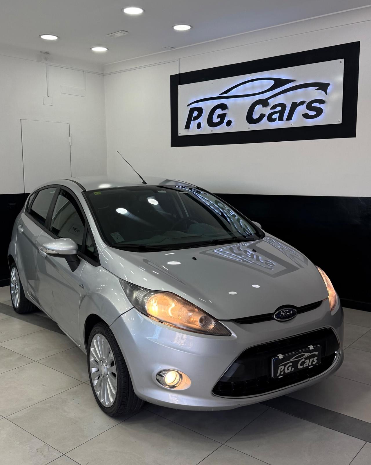 Ford Fiesta 1.4 TDCi 5p. Titanium