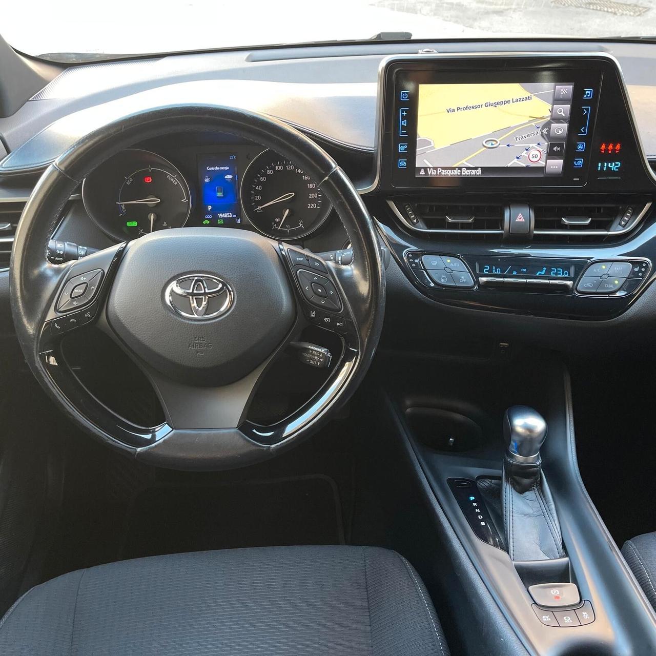 Toyota C-HR 1.8 Hybrid E-CVT Business