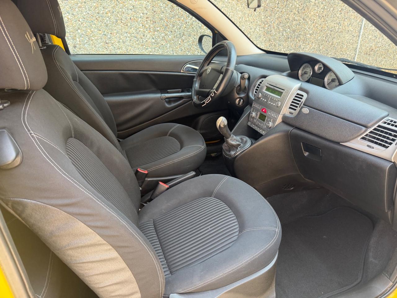 LANCIA YPSILON 1.3 MJT 90CV MOMO-DISIGN