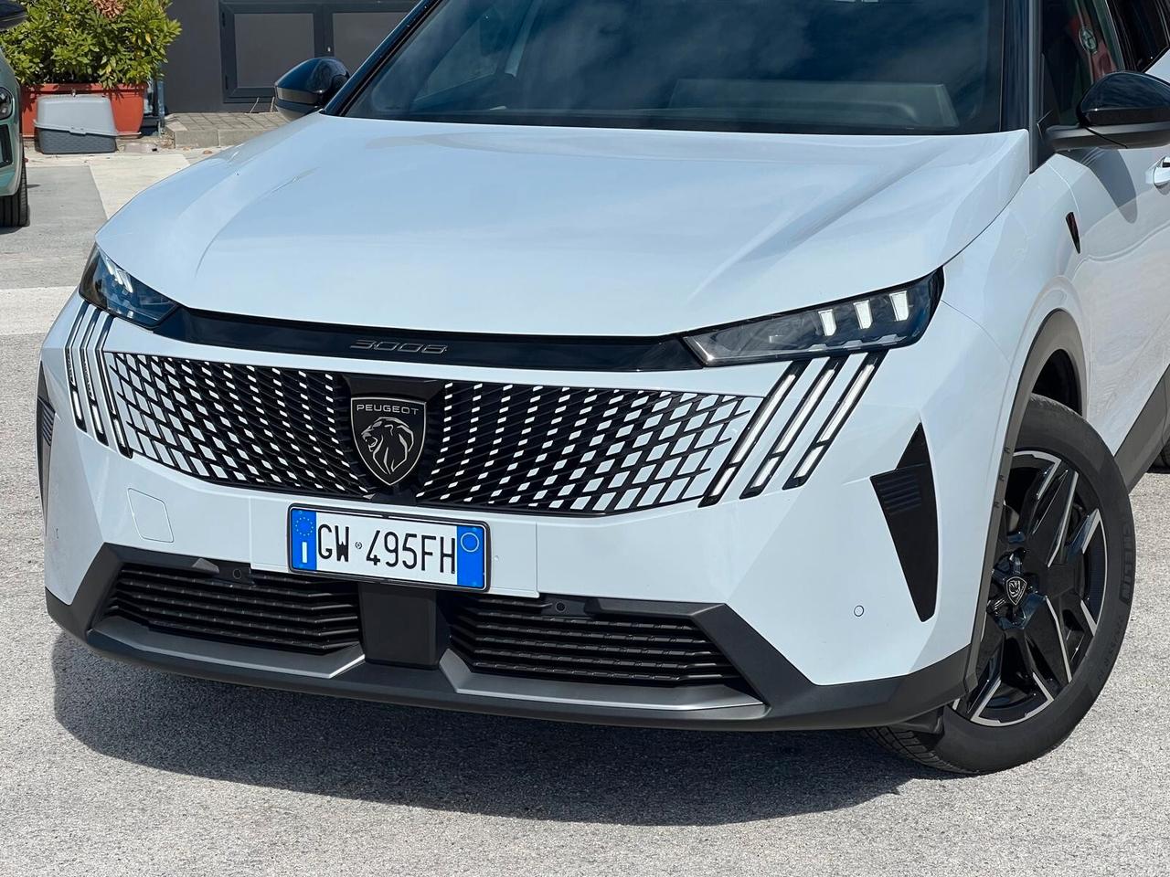 Peugeot 3008 Hybrid 136 e-DCS6 GT