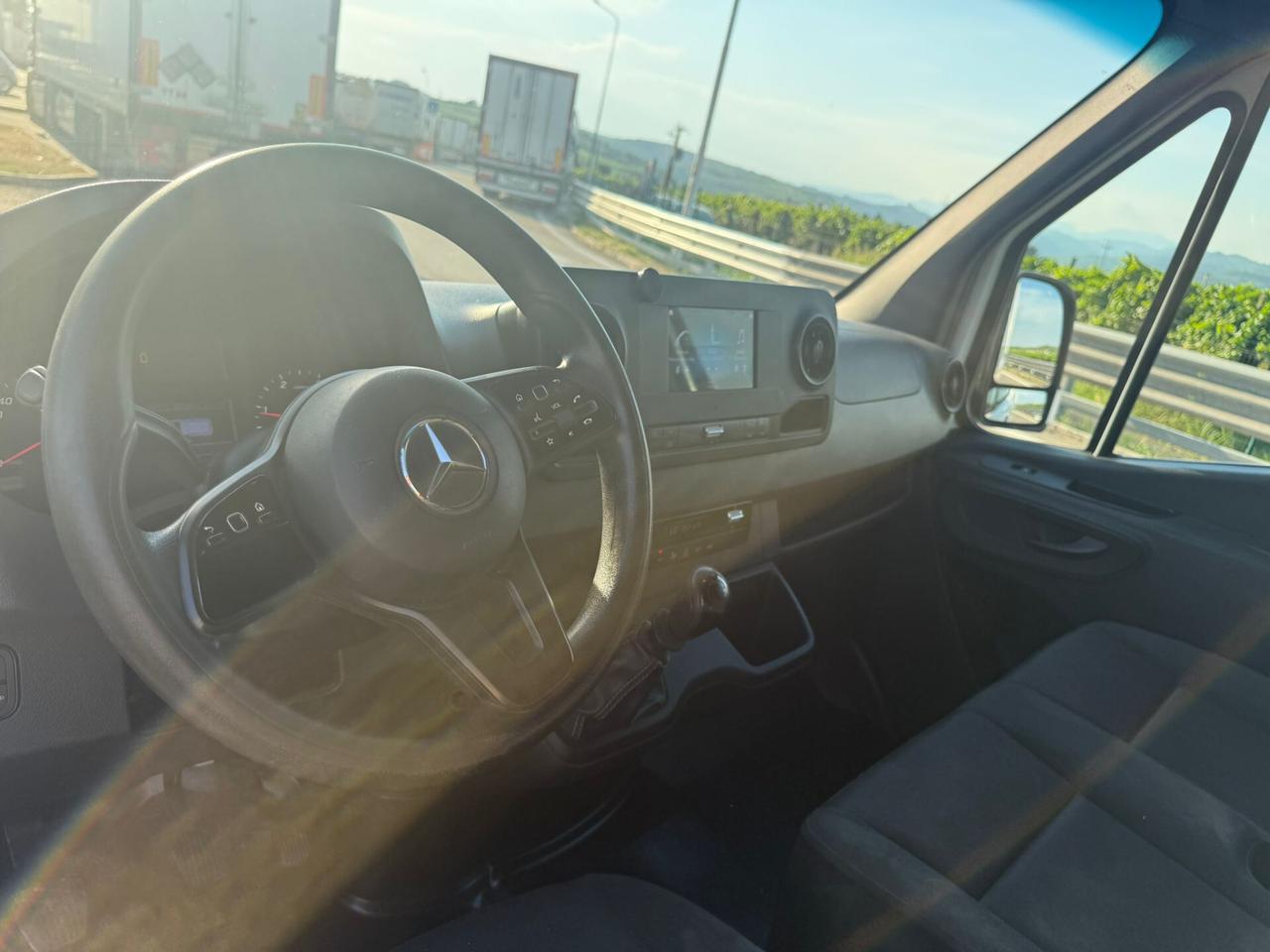Mercedes Benz
