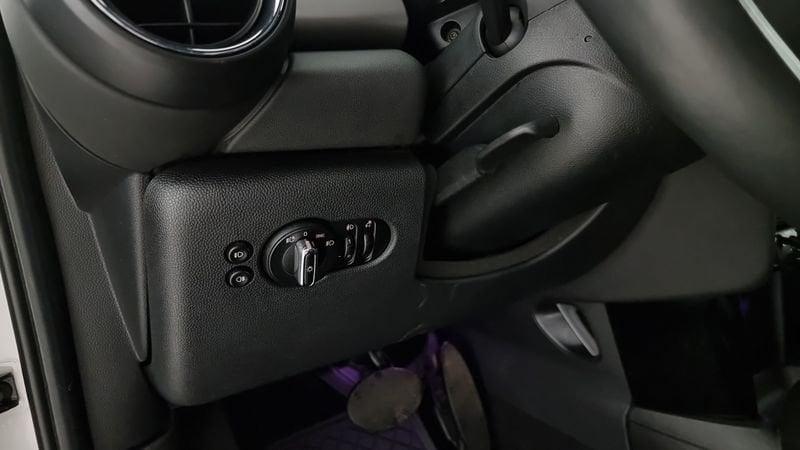 MINI Mini Cooper SD Hype automatica