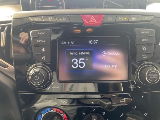 Lancia Ypsilon Ypsilon 0.9 85cv benzina Automatico Bluetooth