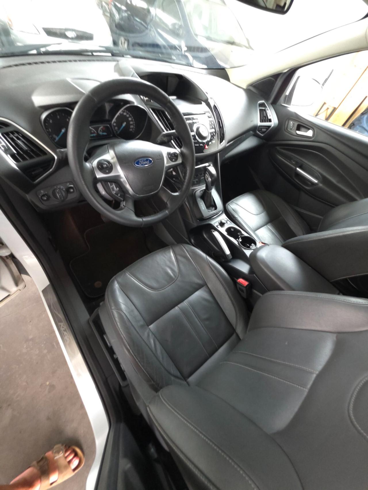 Ford Kuga 2.0 TDCI 163 CV 4WD Powershift Titanium X