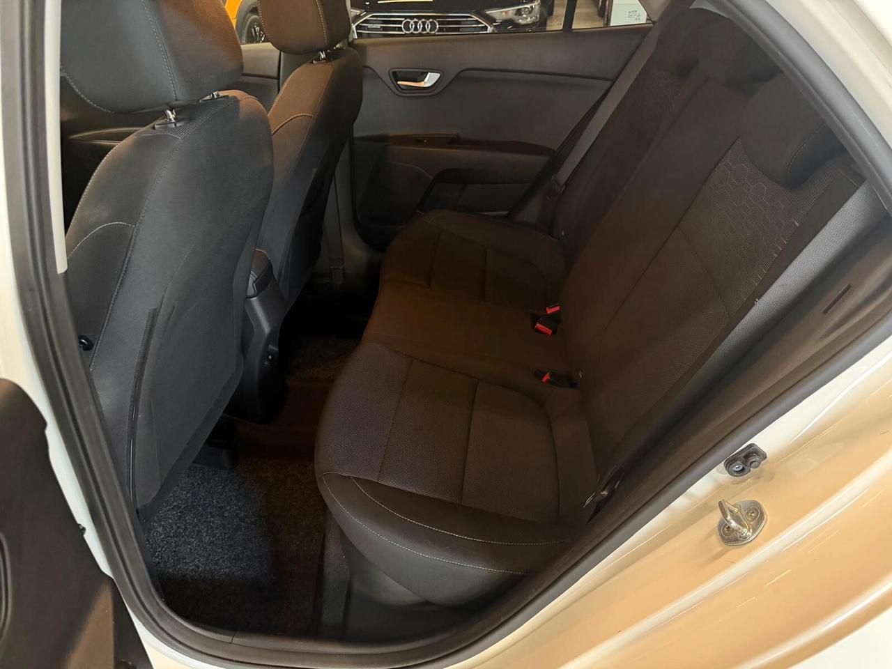 Kia Rio 1.1 CRDi 5p. Cool