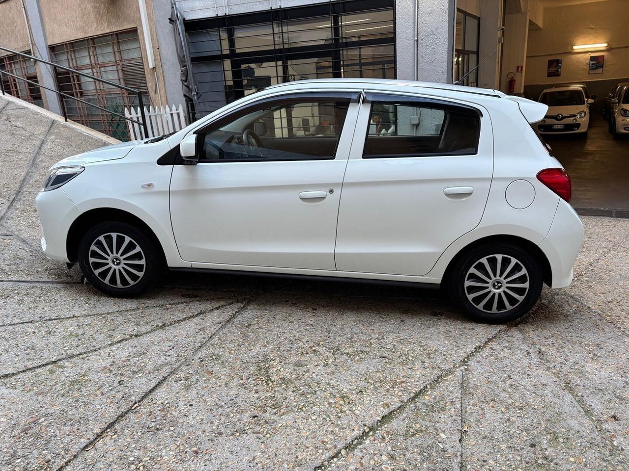 MITSUBISHI SPACE STAR