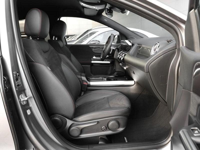 Mercedes-Benz Classe B B 180 Automatic AMG Line Night Pack Camera 18"