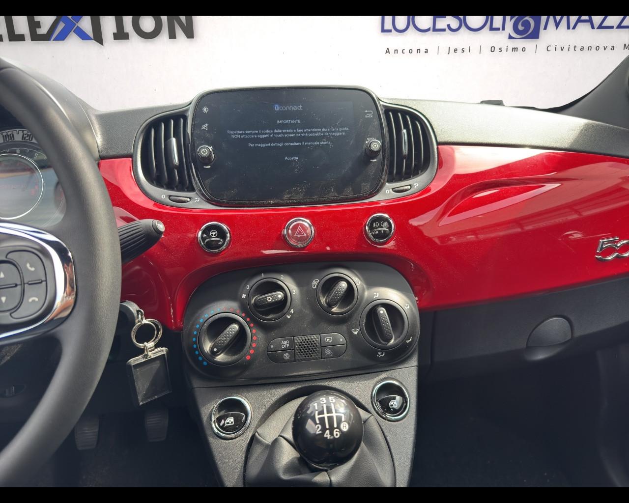 FIAT 500 (2015-2024) - 500 C 1.0 Hybrid Dolcevita