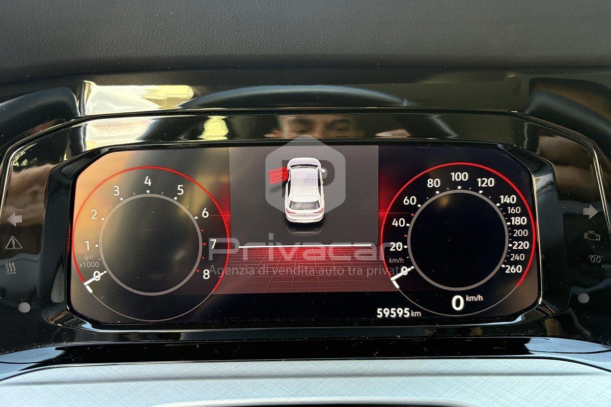 VOLKSWAGEN Golf 1.5 eTSI 130 CV EVO ACT DSG R-Line