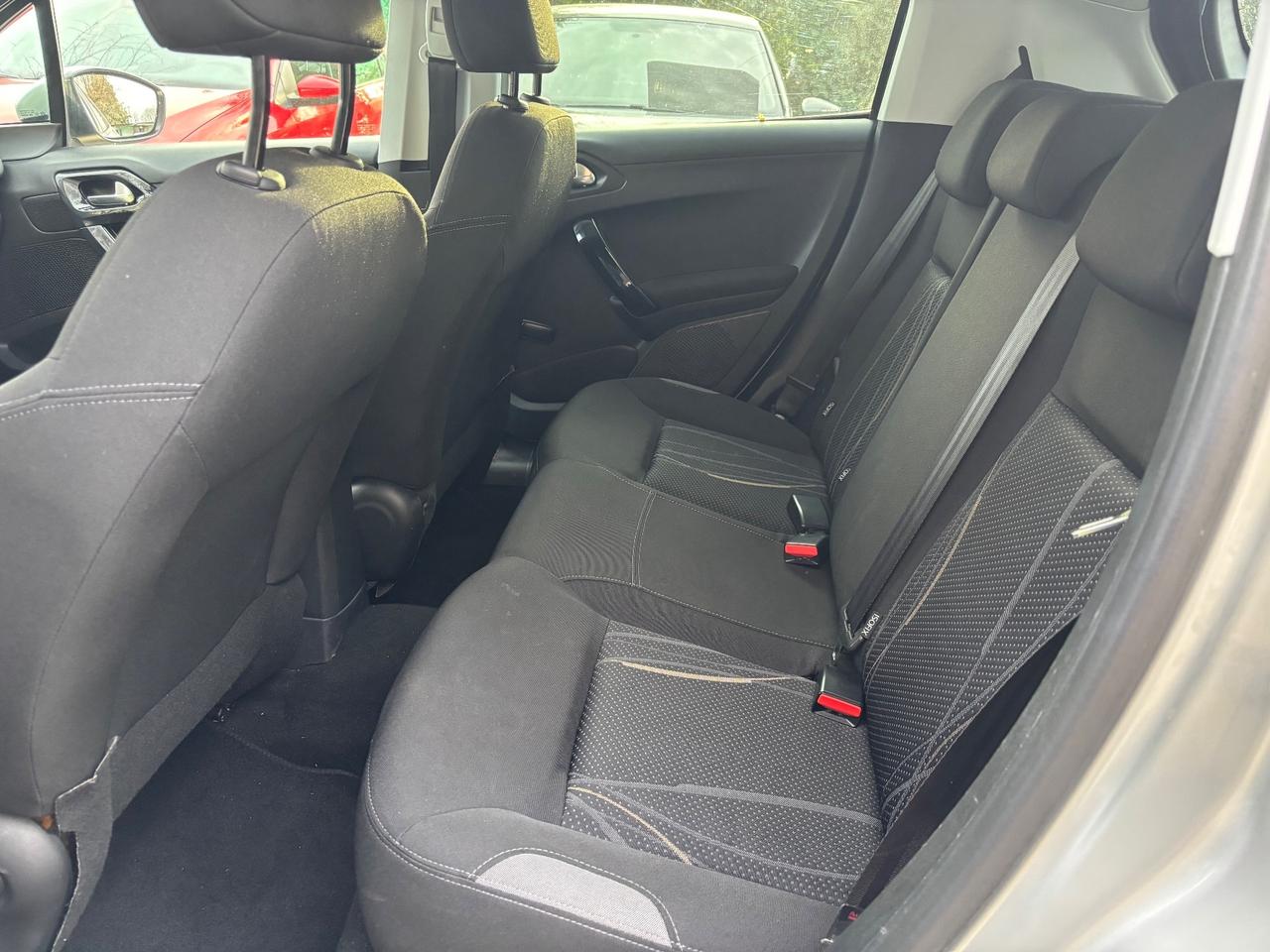 Peugeot 208 1.4 HDi 5 porte Active