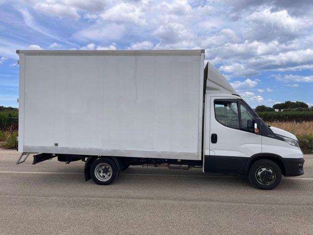 IVECO Daily 35C14 PASSO 3750 QUAD-TOR RG - 8 BANCALI