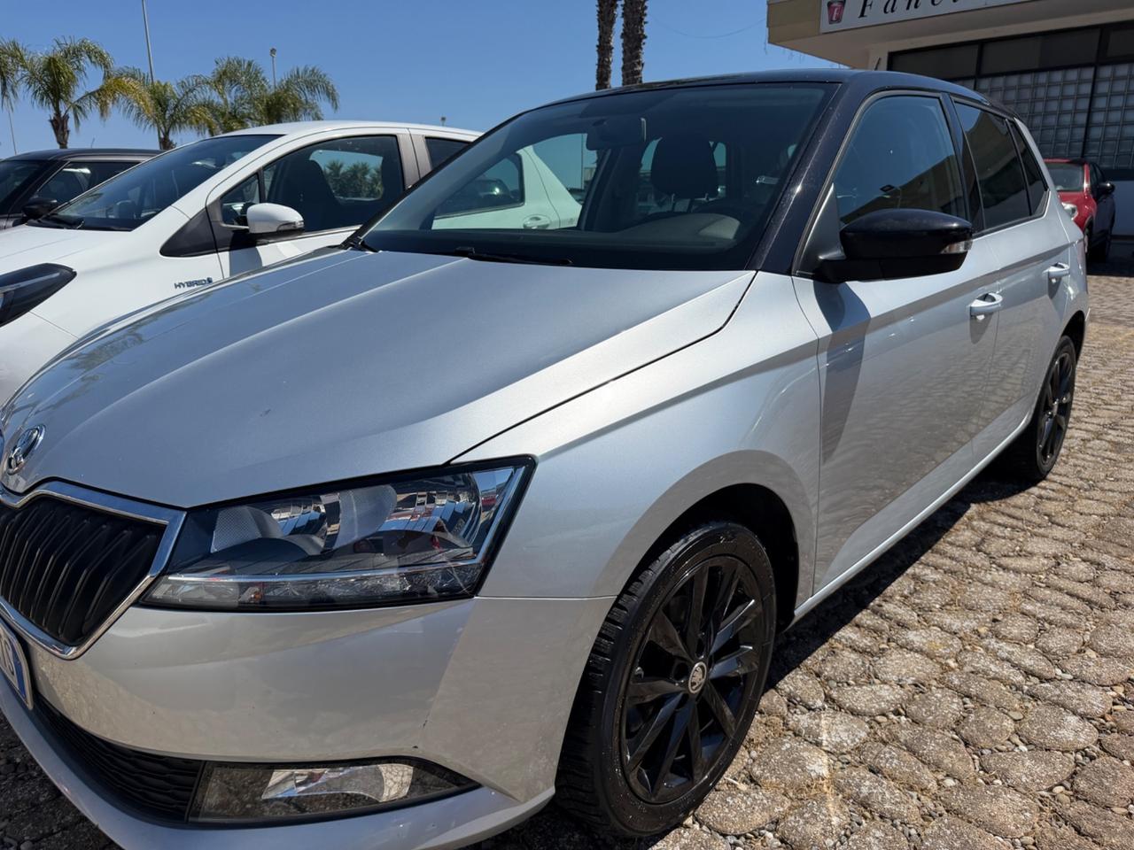 Skoda Fabia 1.0 MPI 60 CV Twin Color Argento