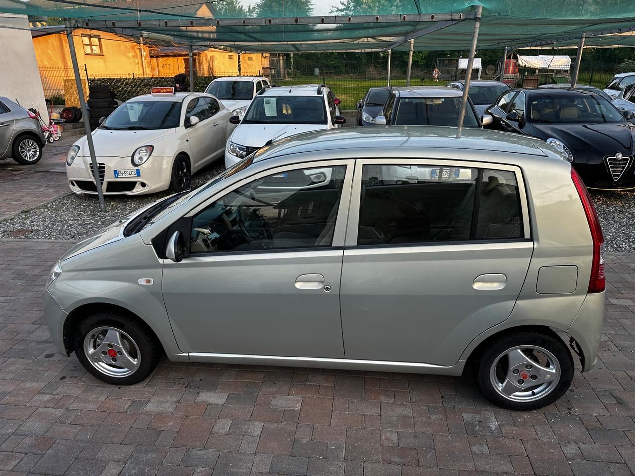 Daihatsu Cuore 1.0 12V 5 porte SX