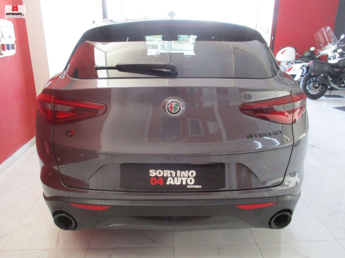 A.R.Stelvio 2.2 T.diesel 190CV AT8 Q4 SPRINT 2021