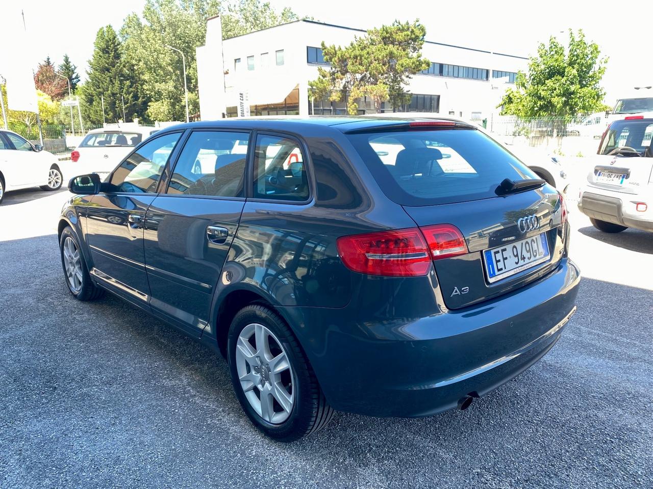 Audi A3 1.6 TDI 90cv - 2011