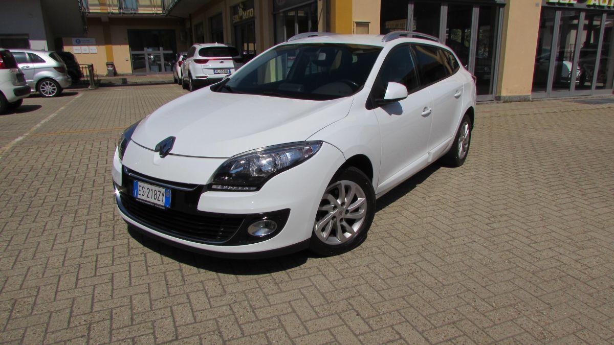RENAULT - MÃ©gane SporTour SporTour 1.5 dci Runaway 110cv
