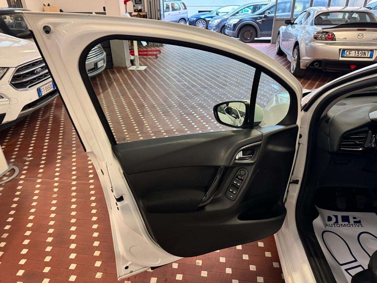 Citroen C3 PureTech 82 Monna Lisa - NEOPATENTATI