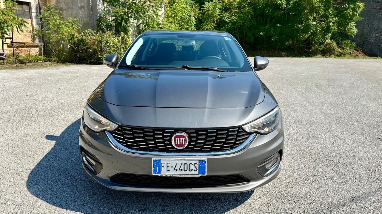 Fiat Tipo 1.6 Mjt 4 porte Lounge