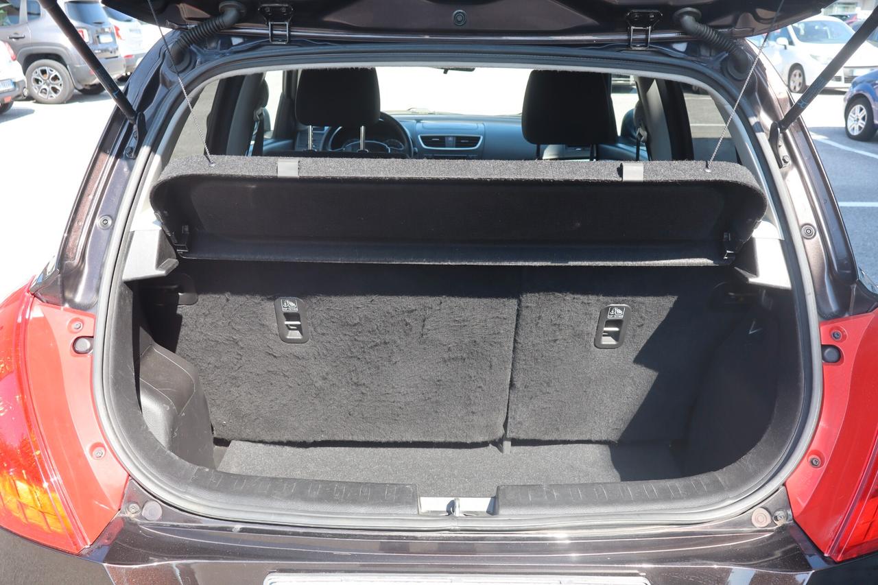 Suzuki Swift 1.2 VVT 5 porte B-Cool