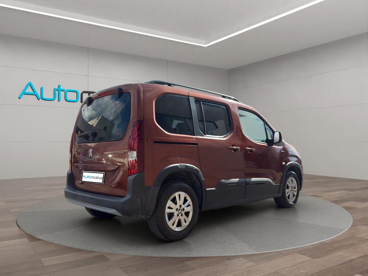 Peugeot Rifter BlueHDi 100 GT Line Standard