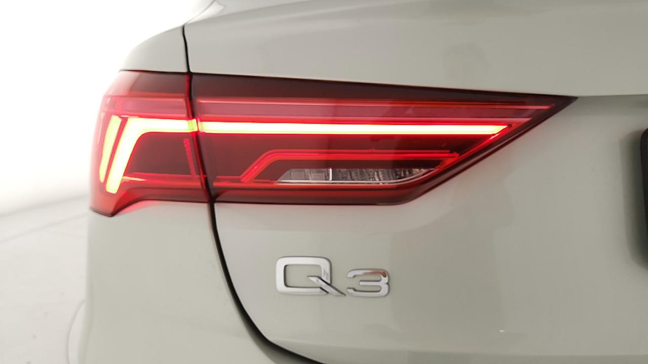 AUDI Q3 2019 Sportback - Q3 Sportback 35 2.0 tdi S line edition s-tronic