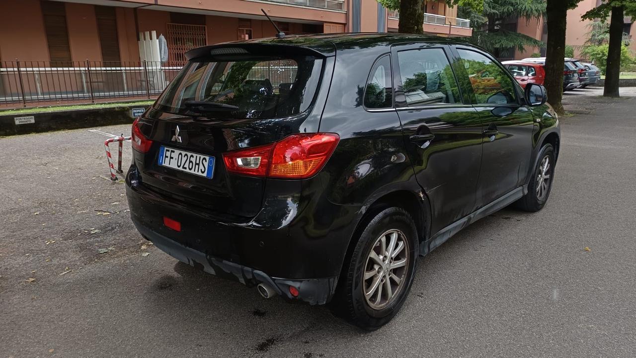 Mitsubishi ASX 1.6 DI-D 114 CV 4WD Instyle Panoramic