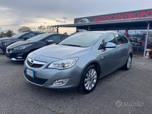 Opel Astra 1.7 CDTI 110CV Sports Tourer Cosmo Flee