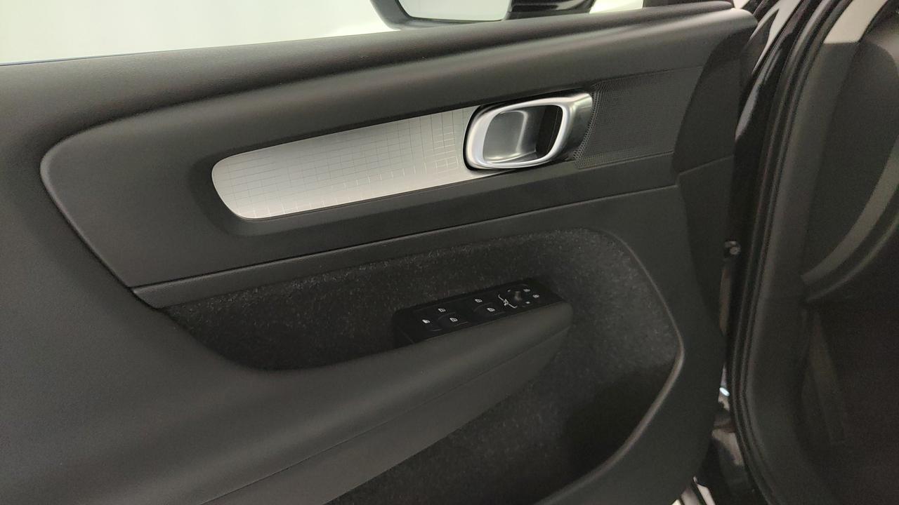 VOLVO XC40 1.5 t4 phev Inscription Expression auto my21