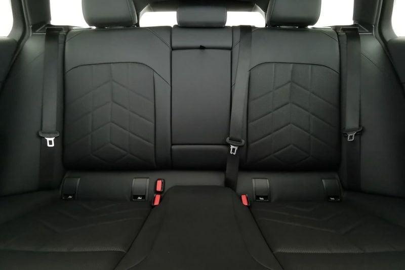 BMW Serie 5 520d xDrive M Sport Gancio Tetto Pelle Camera 360°