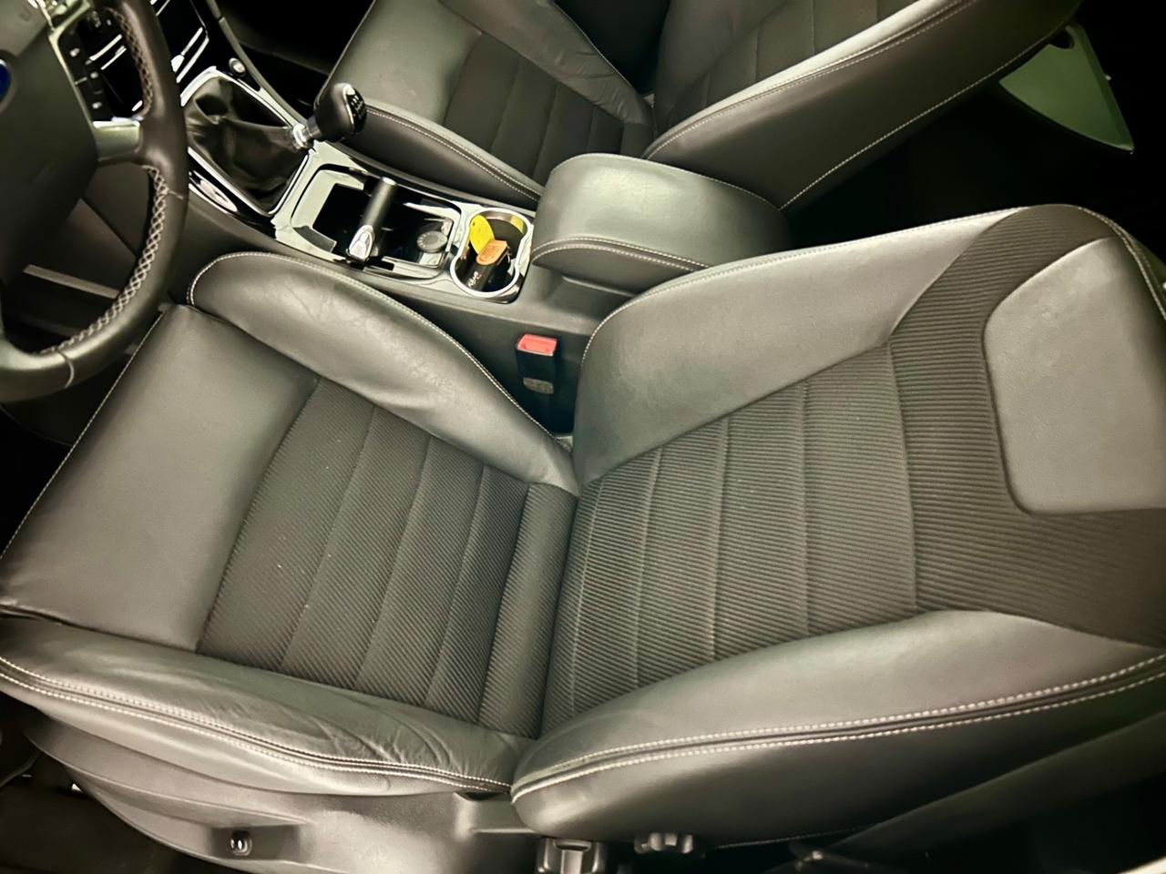 Ford S-Max 2.2 TDCi 200CV Titanium DPF