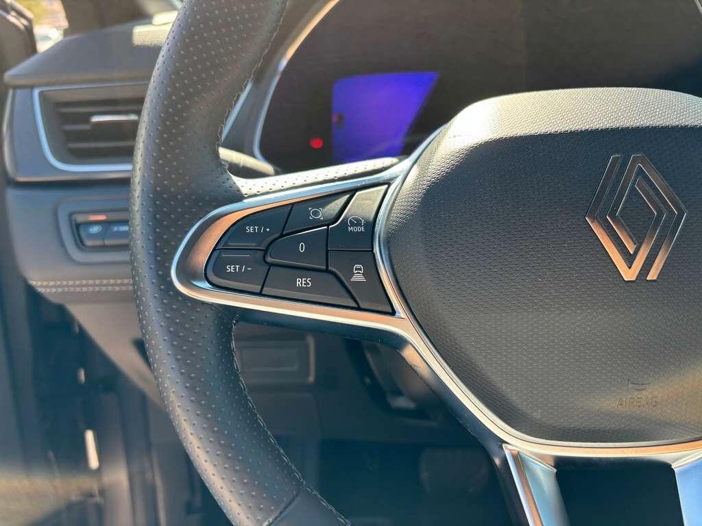 Renault Symbioz Full Hybrid E-Tech 145 CV Iconic 2025/ KM 24.000 IVA ESPOSTA Tua a solo 255 Euro al mese