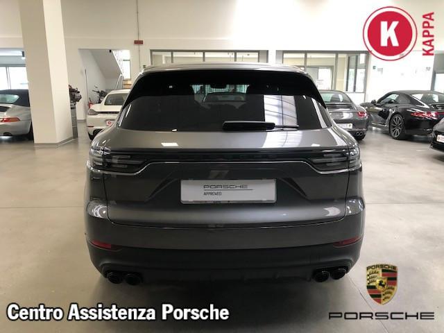 Porsche Cayenne 3.0 V6