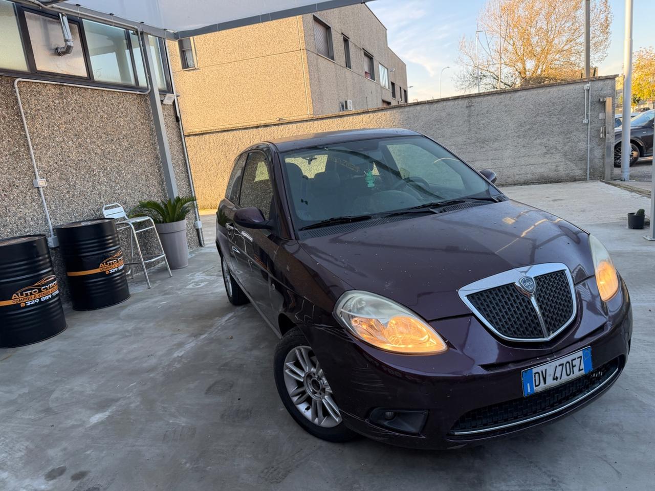 LANCIA YPSILON 1.3 MJT DIESEL PER COMERCIANTI