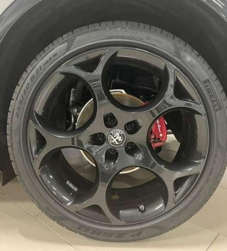 Alfa Romeo Stelvio TRIBUTO ITALIANO 2.2 Q4 210 NUOVA DA IMMATRICOLARE