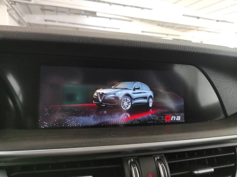 ALFA ROMEO Stelvio - Stelvio 2.2 Turbodiesel 210 CV AT8 Q4 Ti