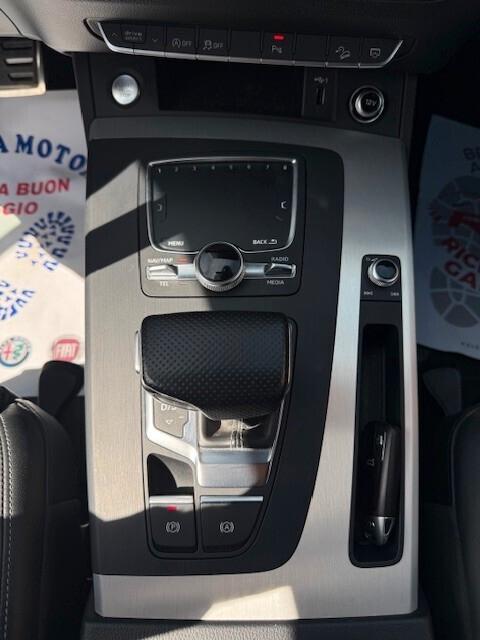 Audi Q5 S-Line 2.0 TDI 190CV Quattro S-Tronic Sport - 2018