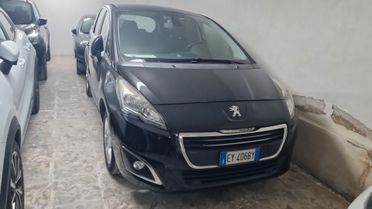Peugeot 5008 BlueHDi 7 posti