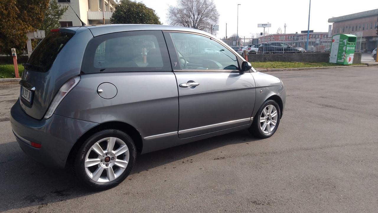 Lancia Ypsilon 1.4 BZ NEOPATENTATI 2008 perfetta