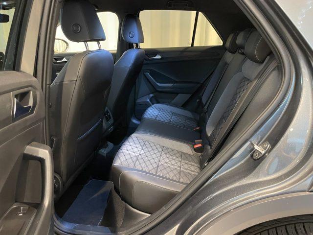 VOLKSWAGEN T-Roc 1.5 TSI R-Line LED Plus ACC Park Assist AppConnect