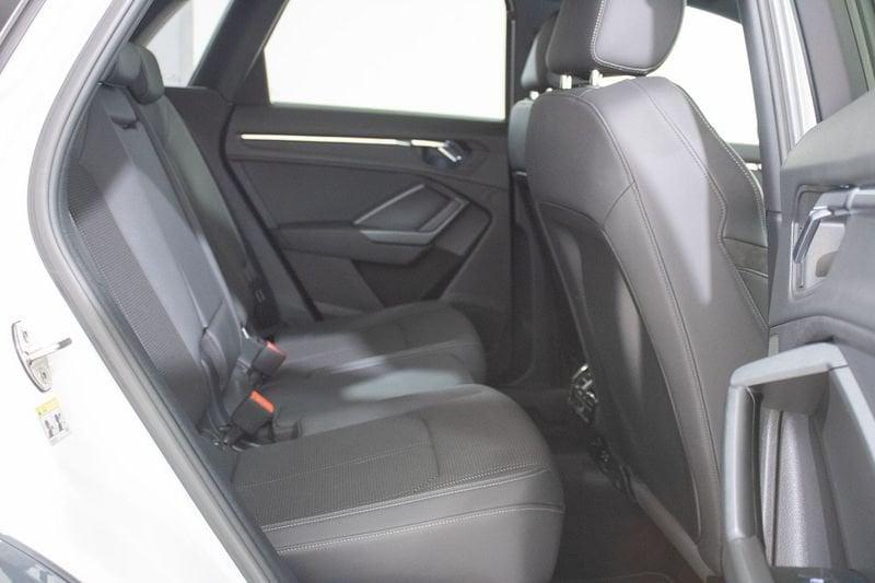 Audi Q3 Q3 35 TDI S-TRONIC BUSINESS ADVANCED