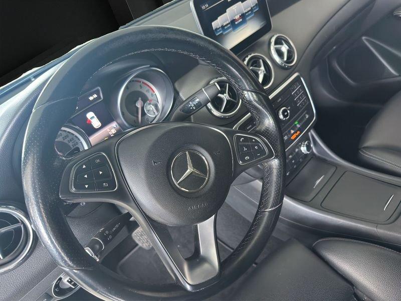 Mercedes-Benz GLA GLA 200 d Enduro Activity 4matic auto