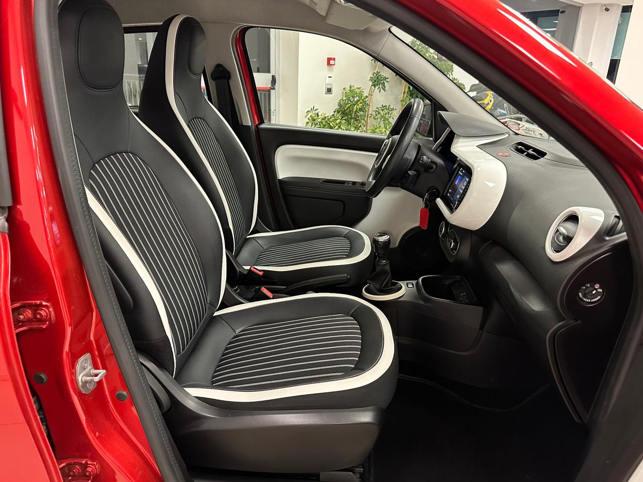 Renault Twingo SCe 65 CV Intens - 2021